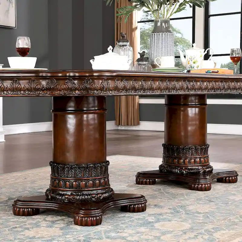Table à manger extensible Abeena en merisier traditionnel de 120 pouces