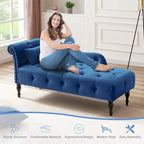 Méridienne 60W en velours, capitonnée avec oreiller et clous décoratifs – 153,9 cm L x 69,8 cm P x 71,9 cm H
