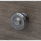 Ensemble de chambre à coucher 6 pièces avec panneaux rembourrés – Tête de lit capitonnée et garniture cloutée