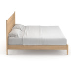 Lit double (King size) scandinave – Tête de lit à panneaux et lattes en bois, 3 finitions