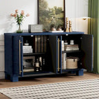 Buffet en bois de style traditionnel avec étagères réglables