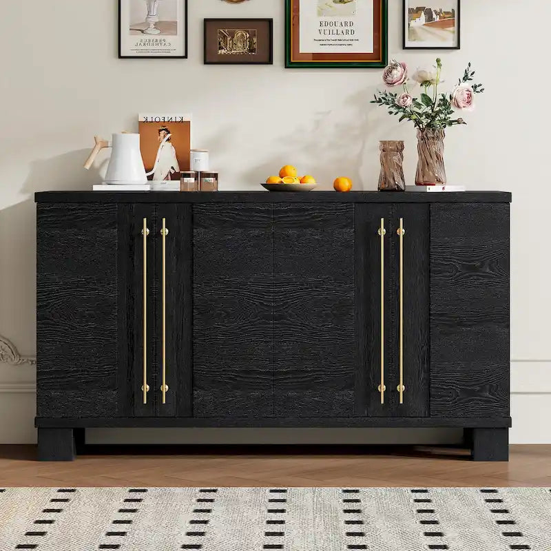 Buffet en bois de style traditionnel avec étagères réglables